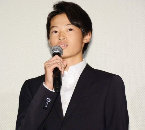 窪塚洋介のデビューした息子(愛流)の学校とか年齢とか!大阪で父親と